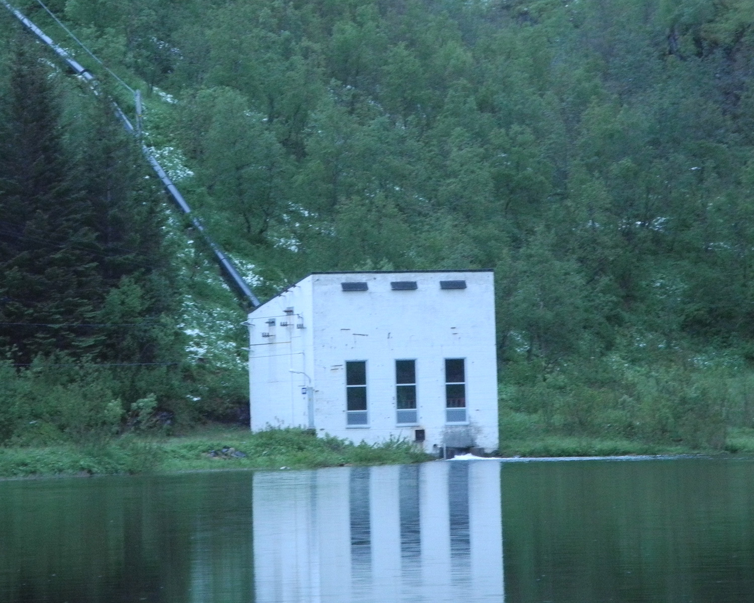 Neverdalsåga power plant detail